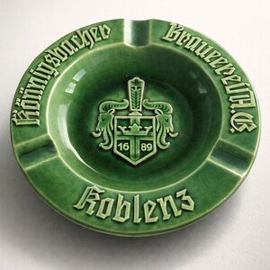 VINTAGE GREEN GERMAN ASHTRAY KONIGSBACHER BRAUEREI BREWERY KOBLENZ CERAMIC RETRO